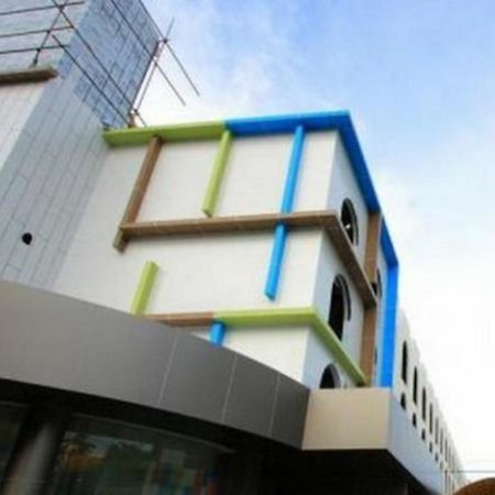 Hotel Papa Bangkok Siriraj Ngoại thất bức ảnh