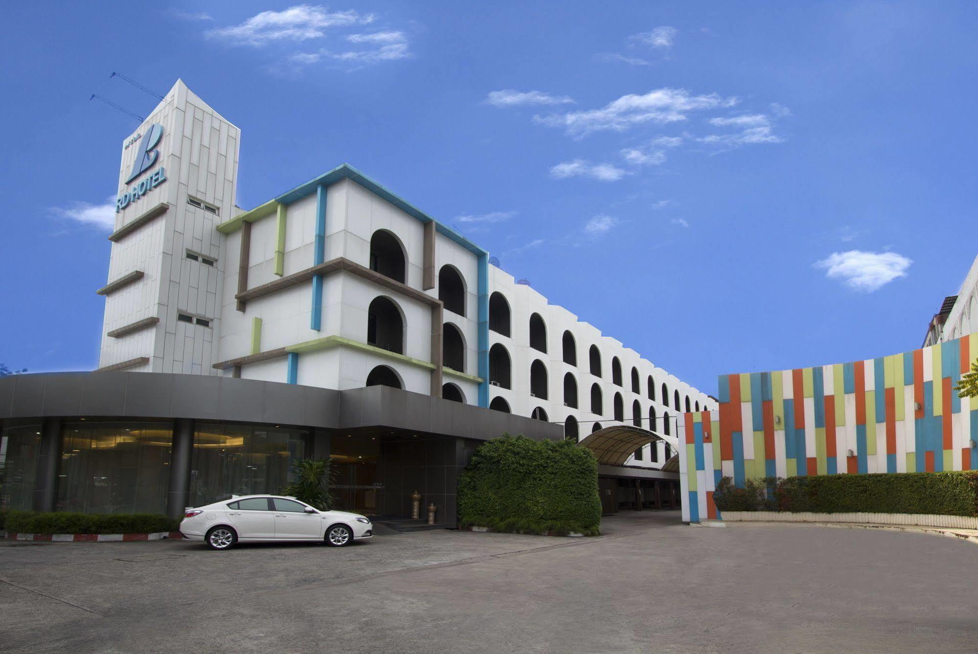 Hotel Papa Bangkok Siriraj Ngoại thất bức ảnh