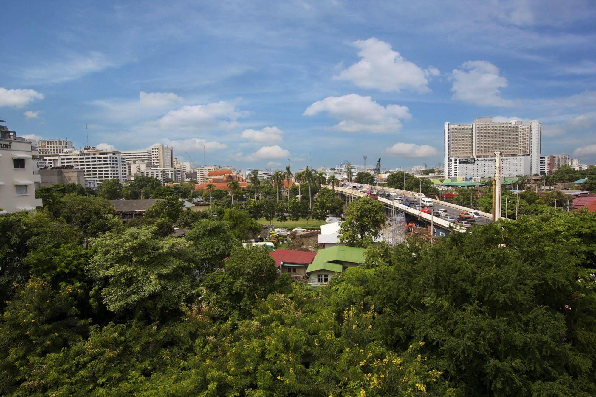Hotel Papa Bangkok Siriraj Ngoại thất bức ảnh